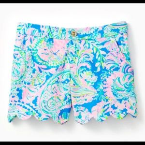 Nwt lilly dream team short